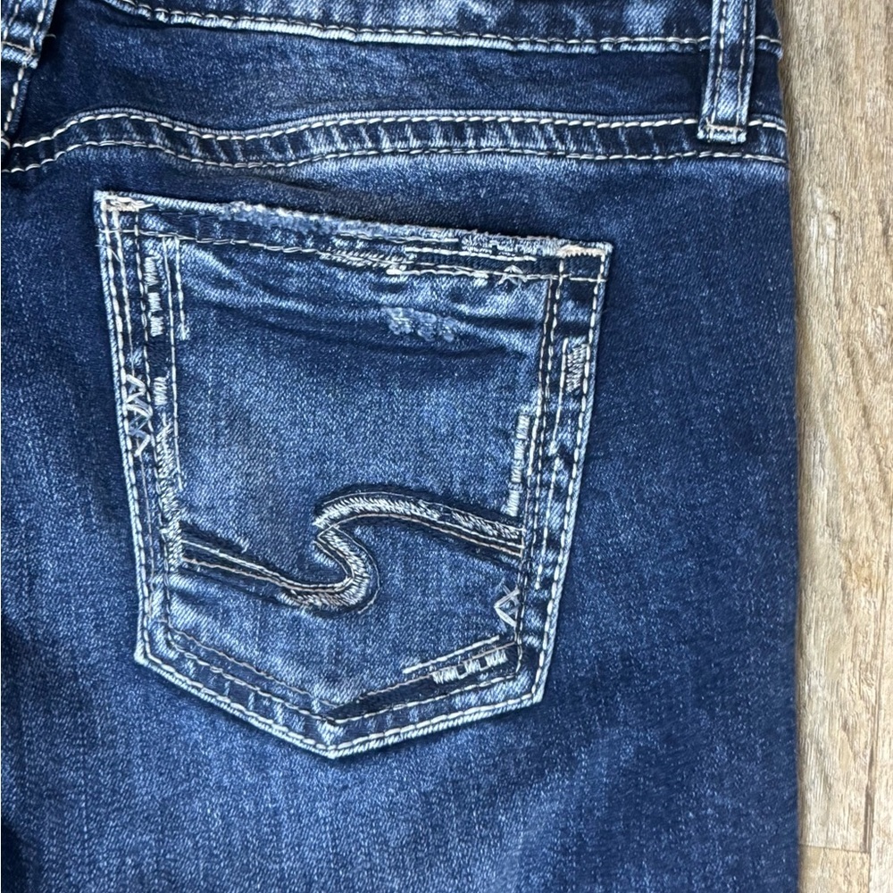 SILVER JEANS CO Elyse Skinny Classic Blue Wash Distressed Denim Jeans, Size 28 - Picture 10 of 12